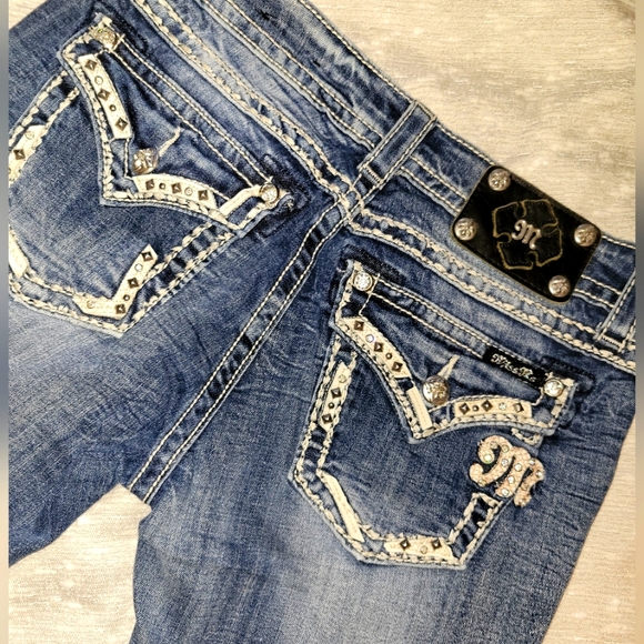 Miss Me Bootcut Jeans Bling Studded Size 28 Y2K - Picture 1 of 8